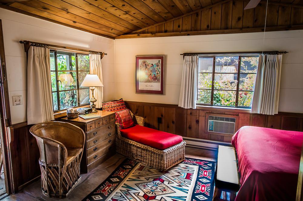 Bed & Breakfast Briar Patch *