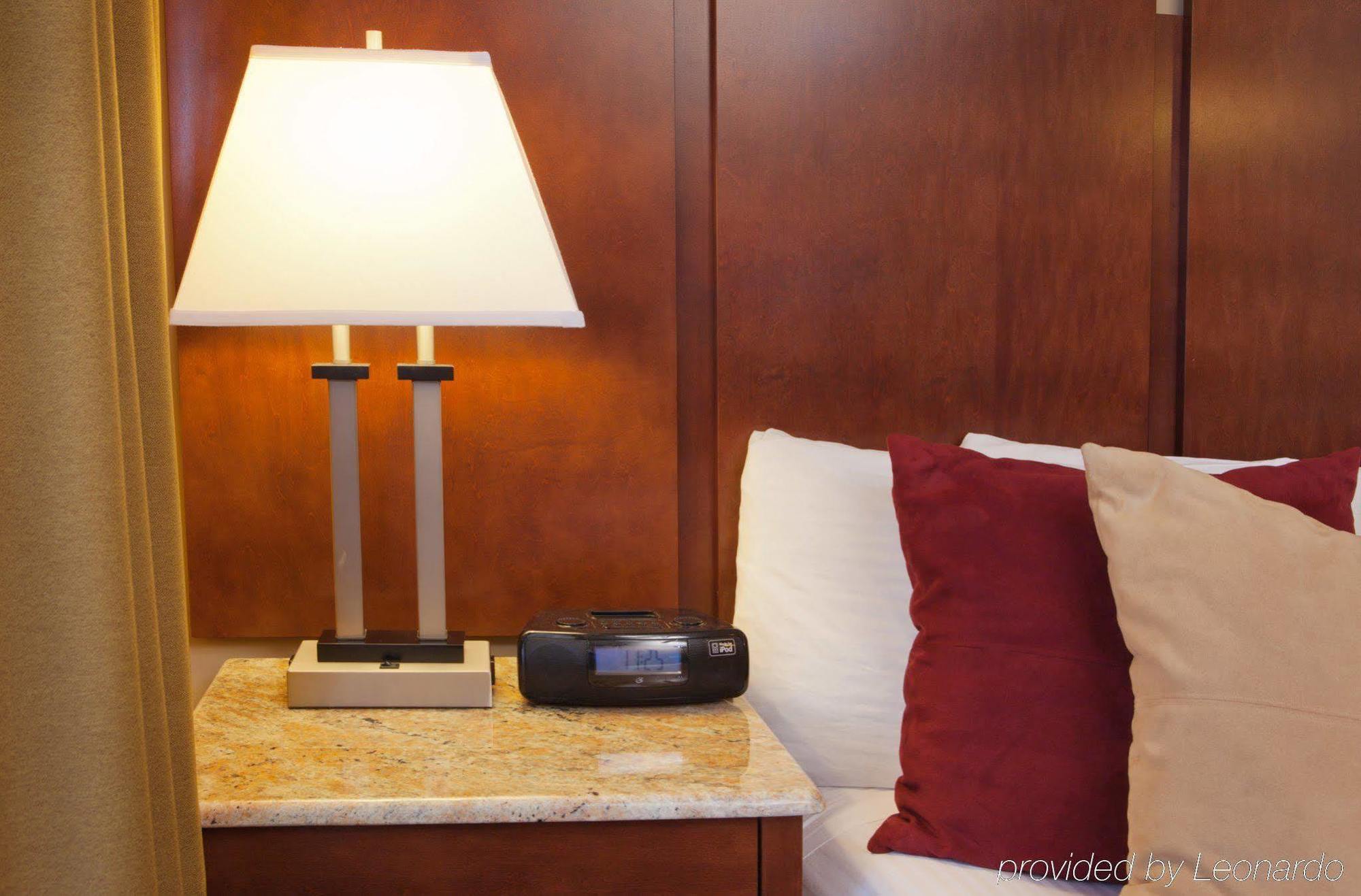 Mountain Modern Hotel 3*