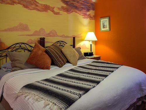Cozy Cactus Sorta-kinda 3* Sedona