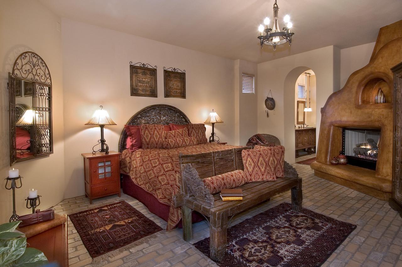 Adobe Grand Hotel