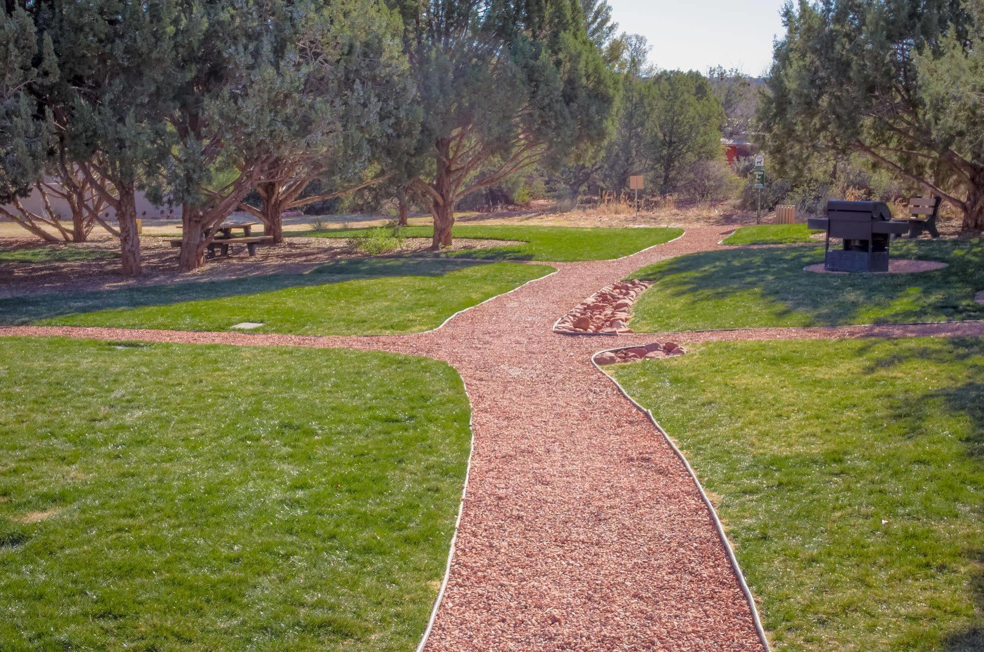 Mountain Modern 3* Sedona