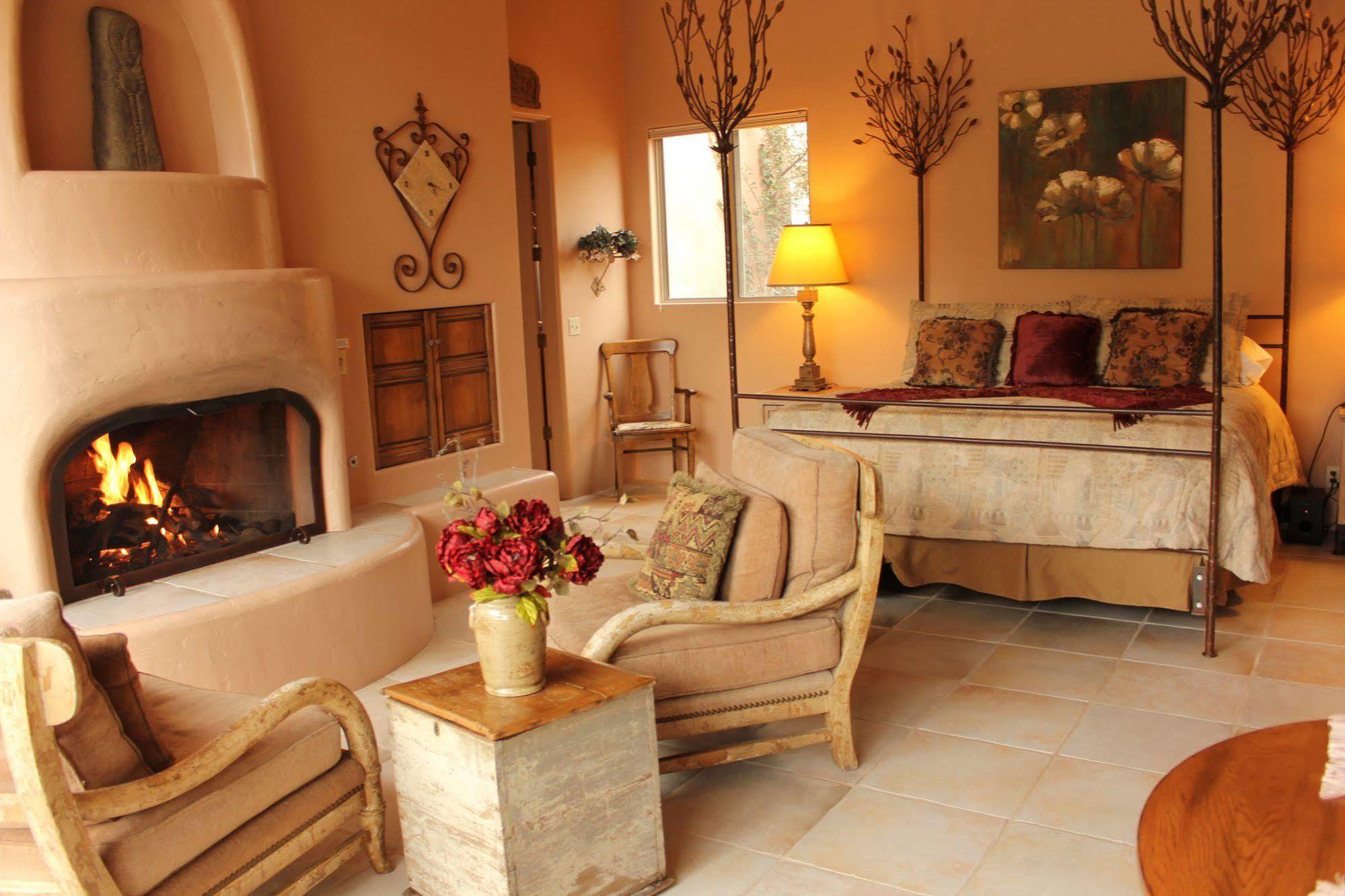 Inn Adobe Village 4*