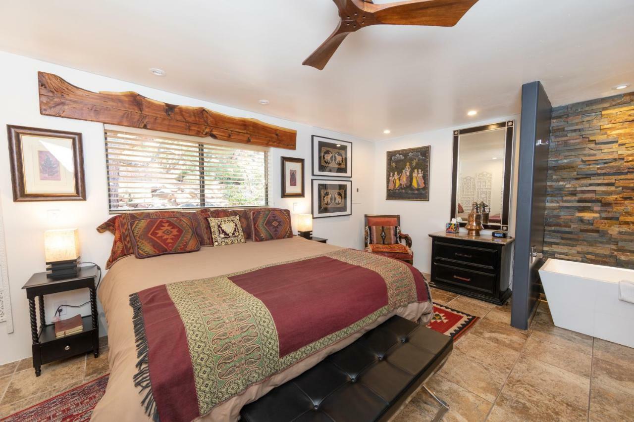 Bed & Breakfast A Sunset Chateau 5*