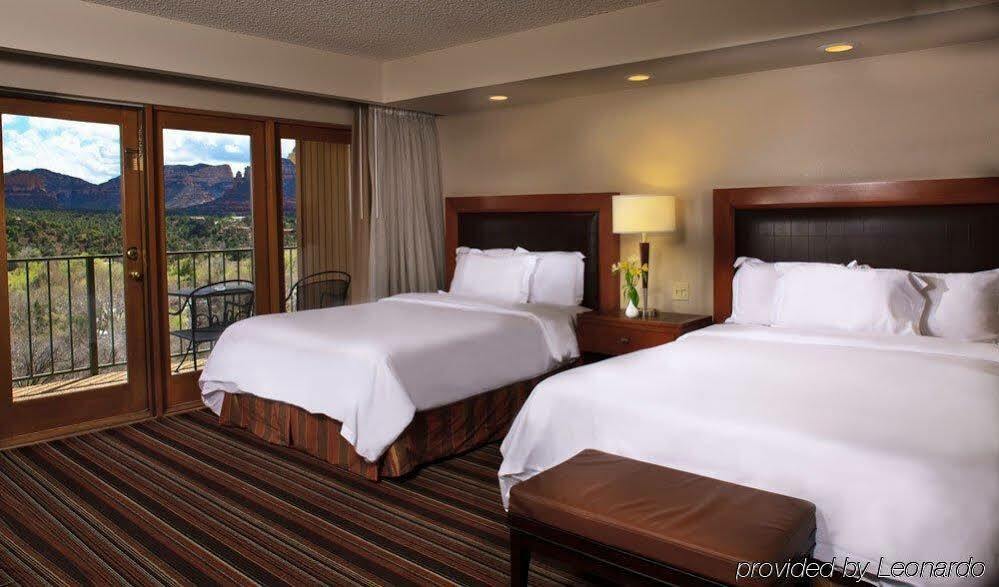 The Cliffs Hotel 3*