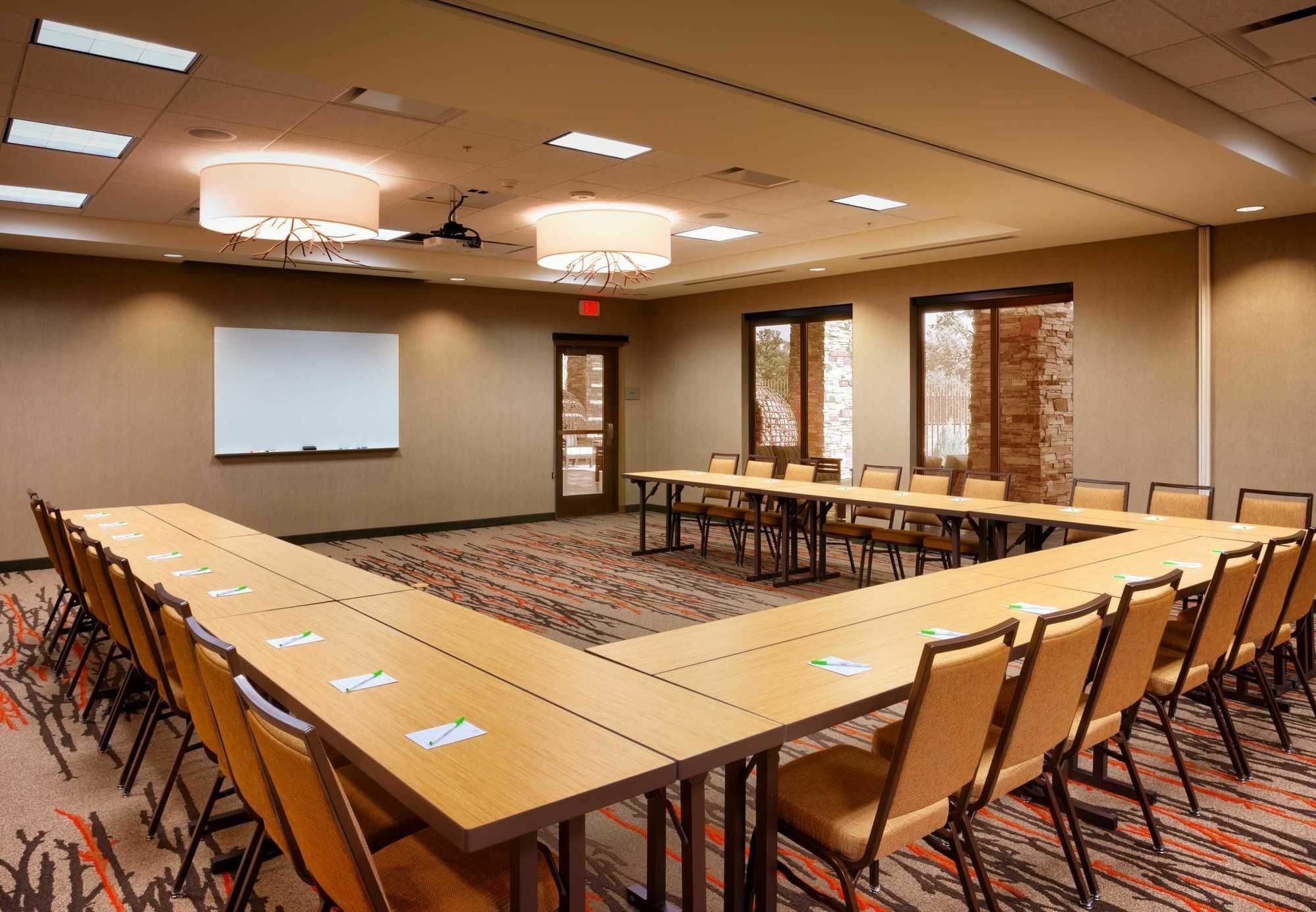 Courtyard By Marriott Hotel 3*