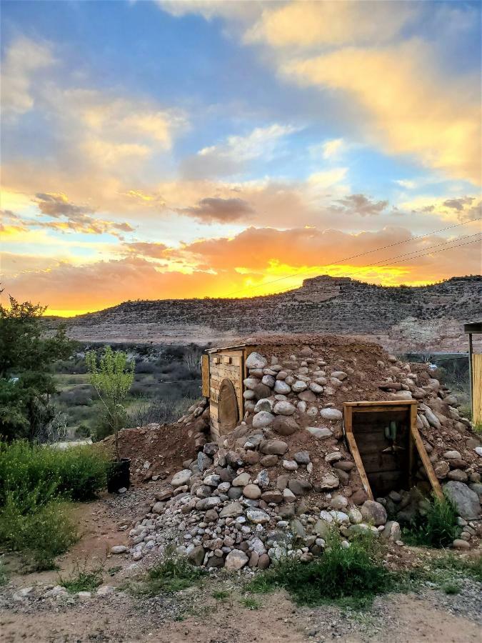 Cave, Yurt, Bubble And Other Glamping Adventures Campsite *