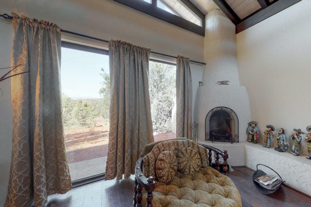 Holiday home That 70's House *
