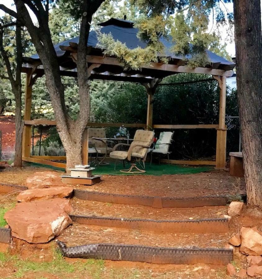 Holiday home Spacious House With Hot Tub Spa, To Enjoy Red Rock View, Near Amitabha Stupa, And Trails