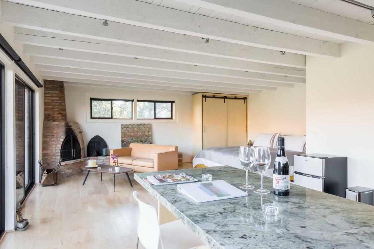Apartment Red Rock Retreat: Private Luxury Studio With Wellness Amenities