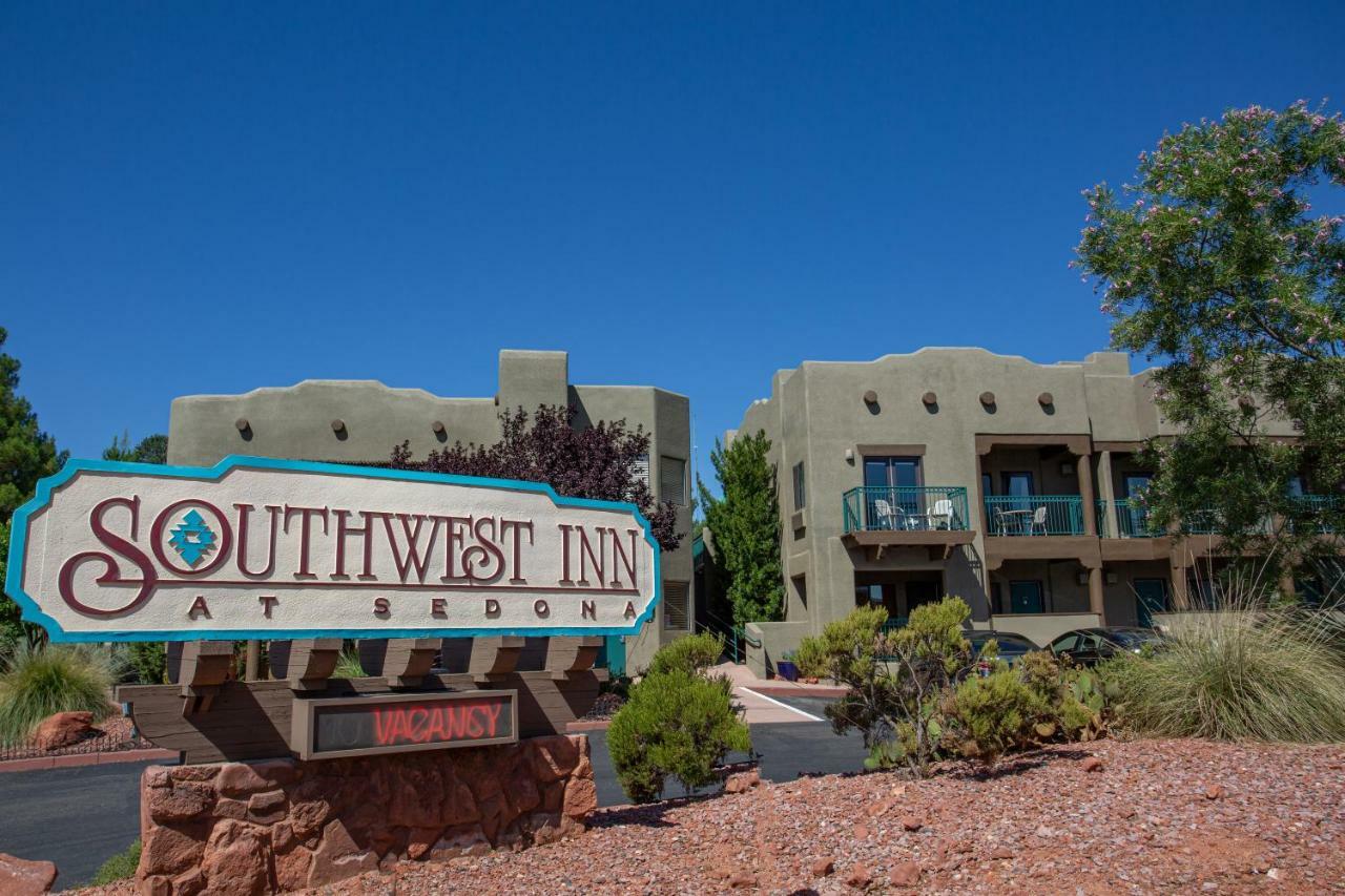 Southwest At Hotel 3*