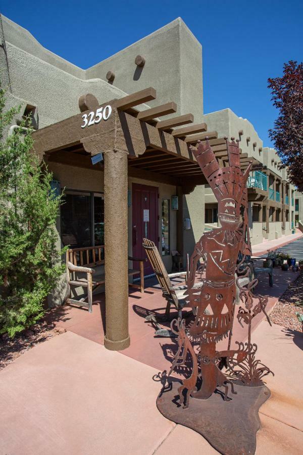 Hotel Southwest At 3*