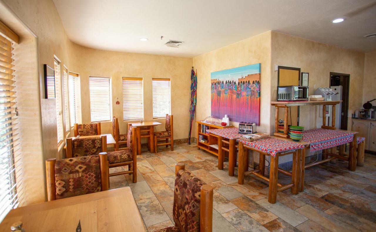 Hotel Southwest At 3*