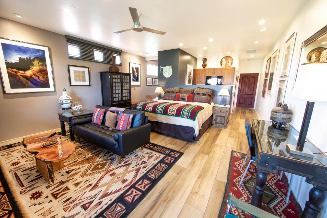 A Sunset Chateau Bed & Breakfast 5*