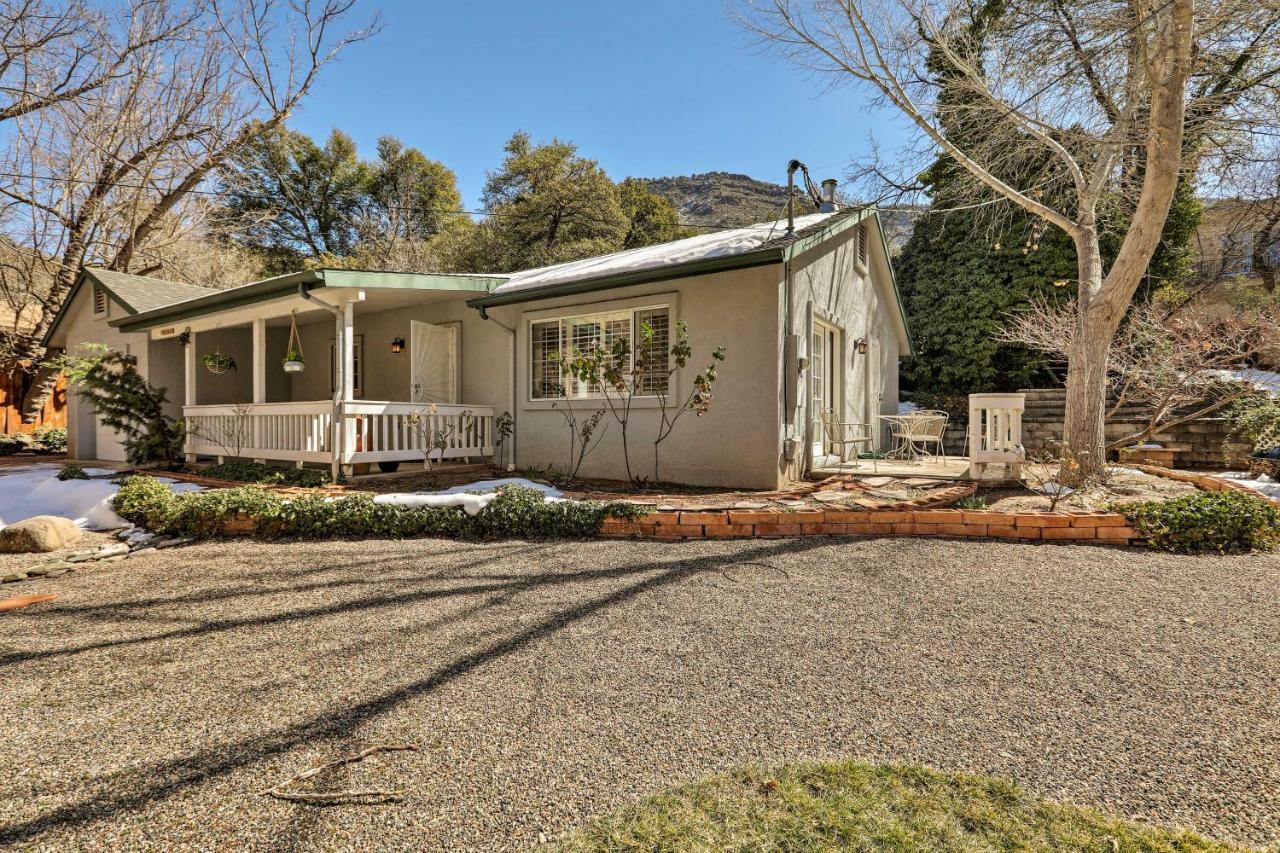 Tranquil Gem With Patio, Grill And Mtn Views Holiday home *