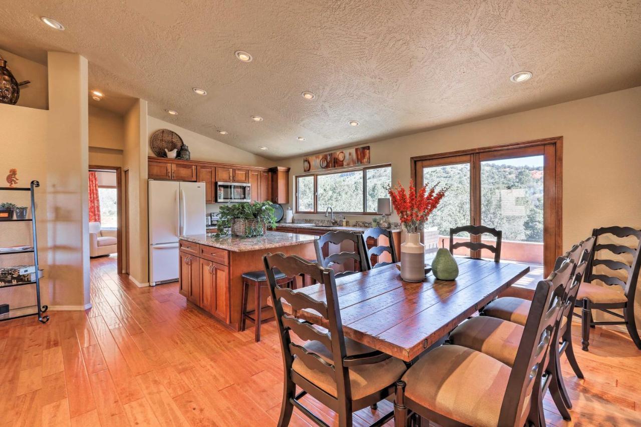 Secluded Escape With Patio And Red Rock Views! Holiday home *