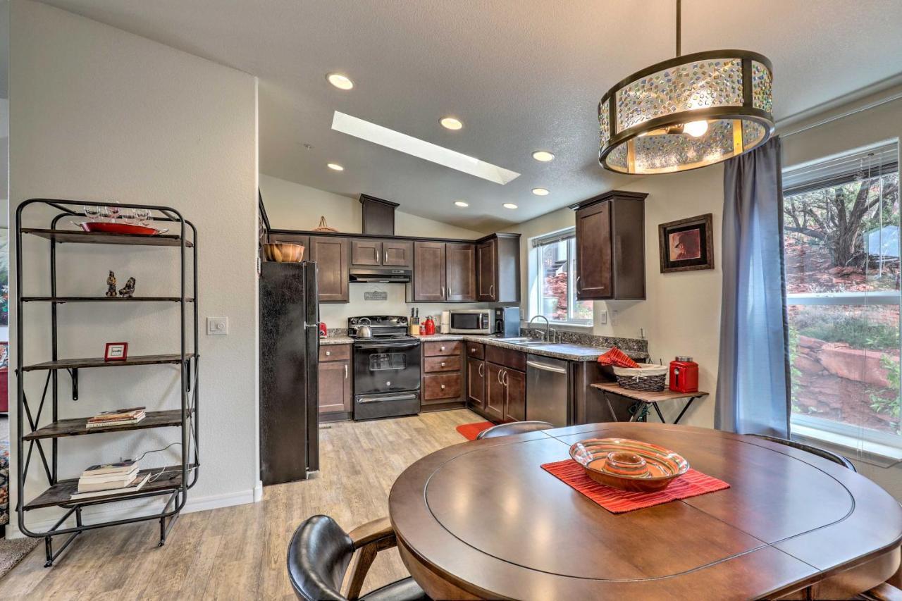 Hideaway With Rooftop Deck And Mountain Views! Holiday home Sedona