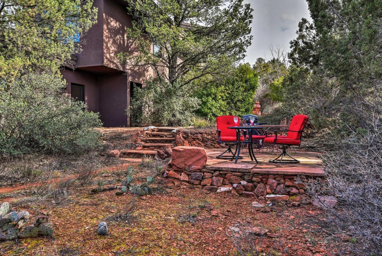 With Private Patio And Red Rock Views Apartment