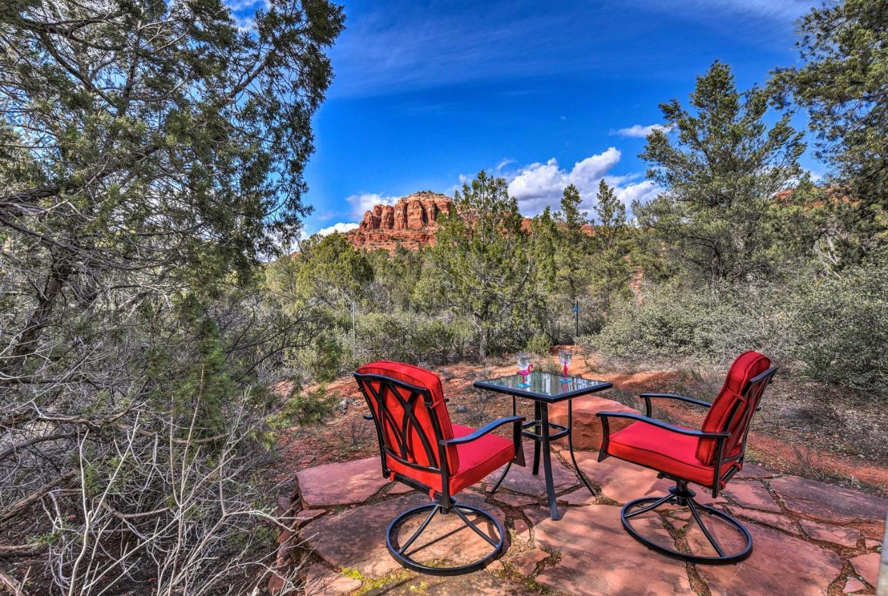 With Private Patio And Red Rock Views Apartment *
