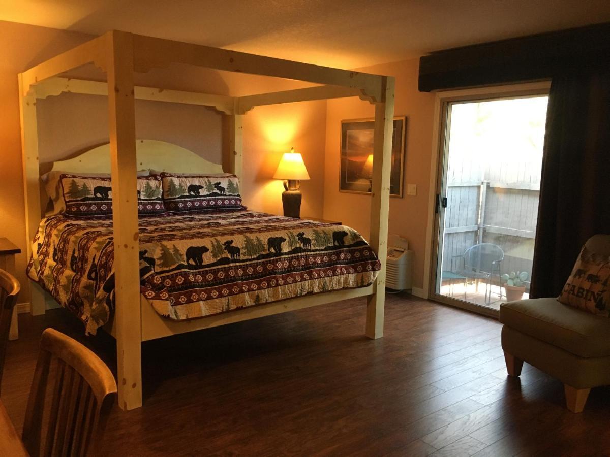 Apple Orchard - Adult Only Bed & Breakfast