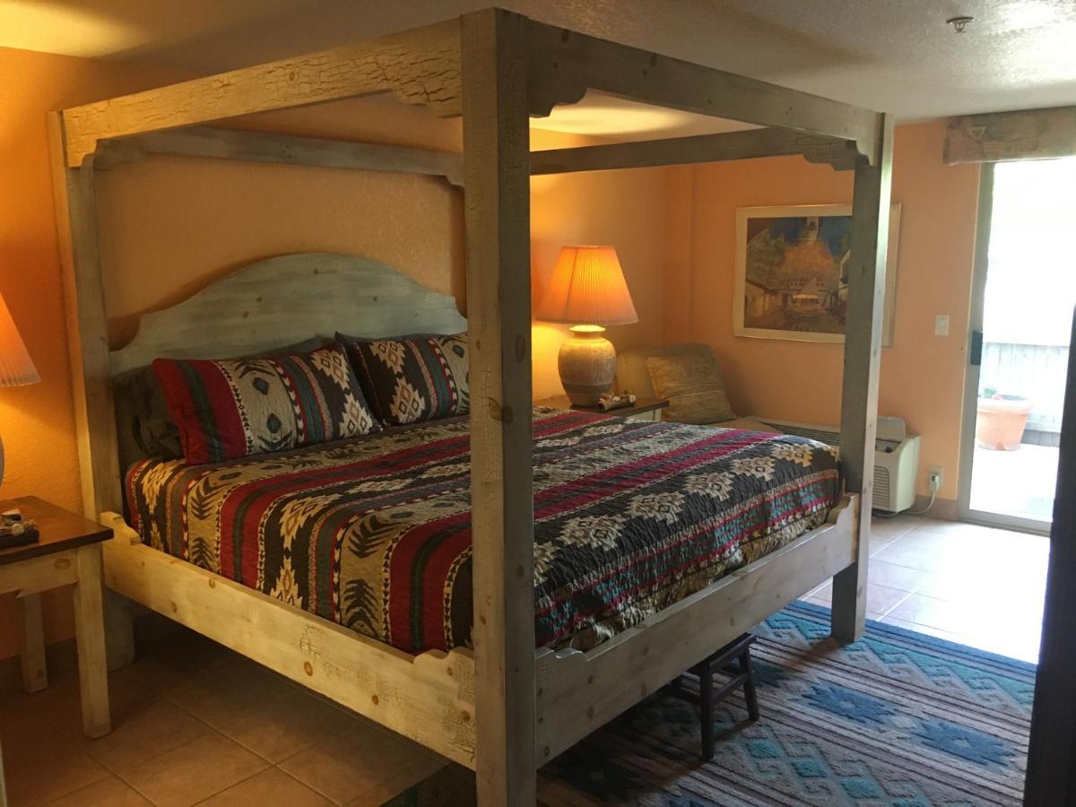 Apple Orchard - Adult Only Bed & Breakfast
