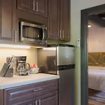 Destination Oak Creek 9 Apts