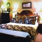 Junipine Resort