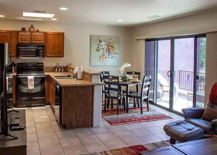 Carnelian Coyote - Fabulous Condo In West Sedona!