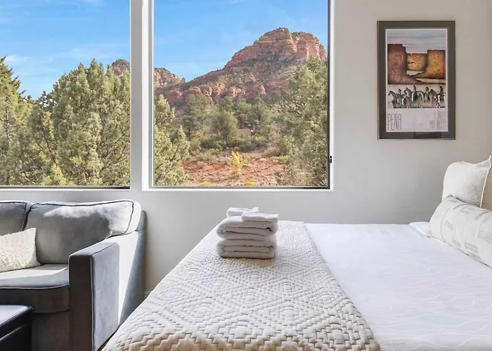 Mammoth Rock Retreat Villa-Sleeps 4