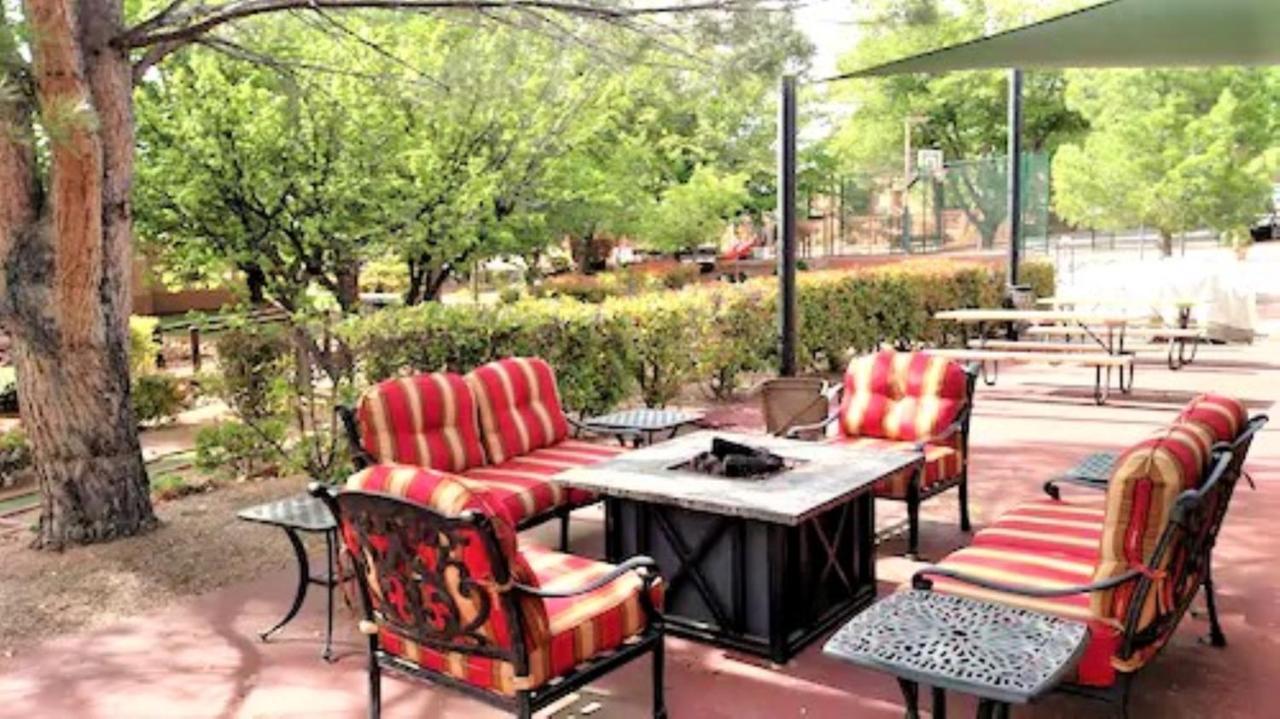 Resort Pines