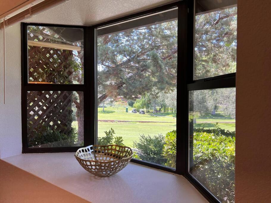 Golf, Hike Or Bike At Our Gated 2 Bed 2 Bath