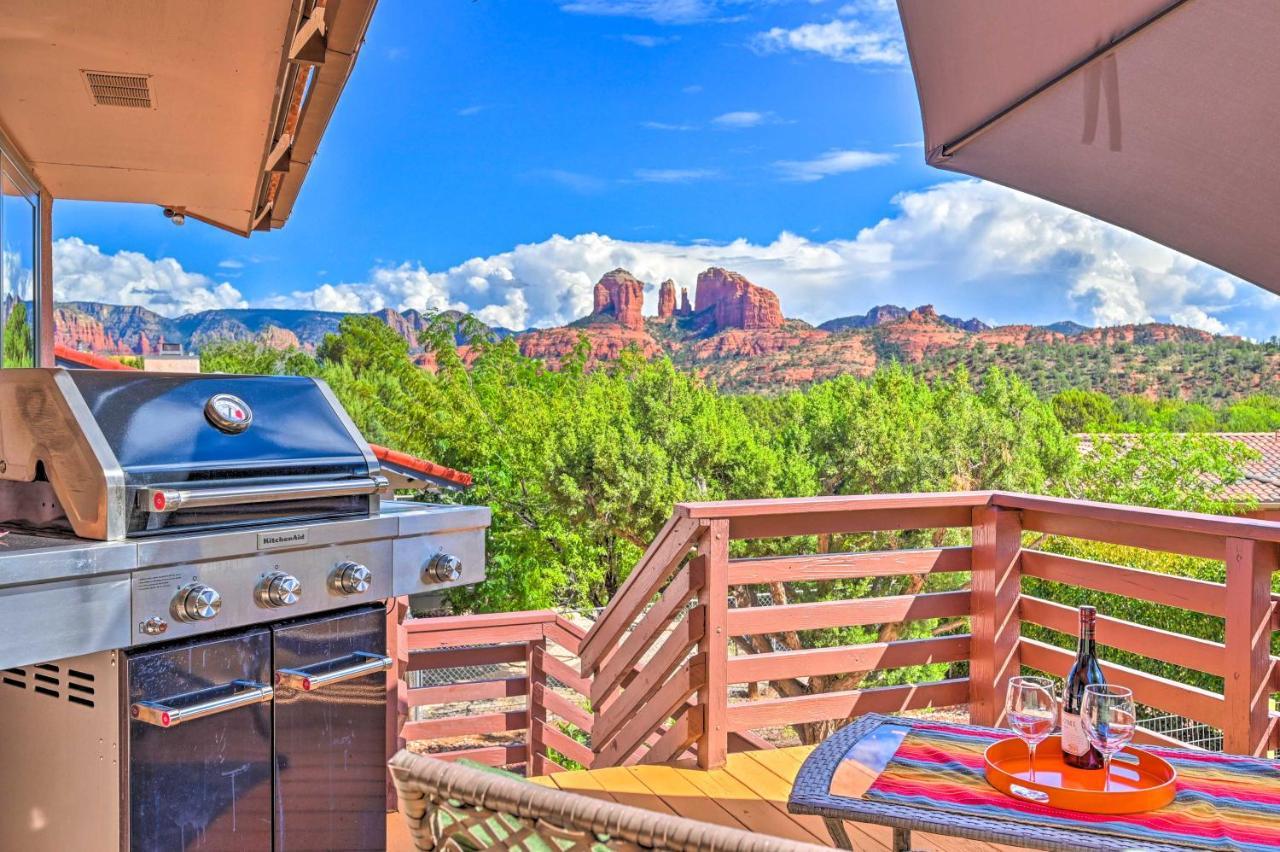Scenic Duplex - Cathedral Rock Views! Holiday home Sedona