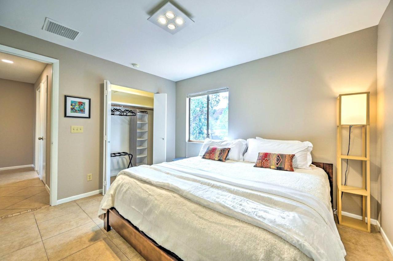 Scenic Duplex - Cathedral Rock Views! Holiday home Sedona