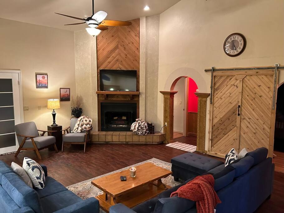 Family Friendly With Character And Charm Holiday home