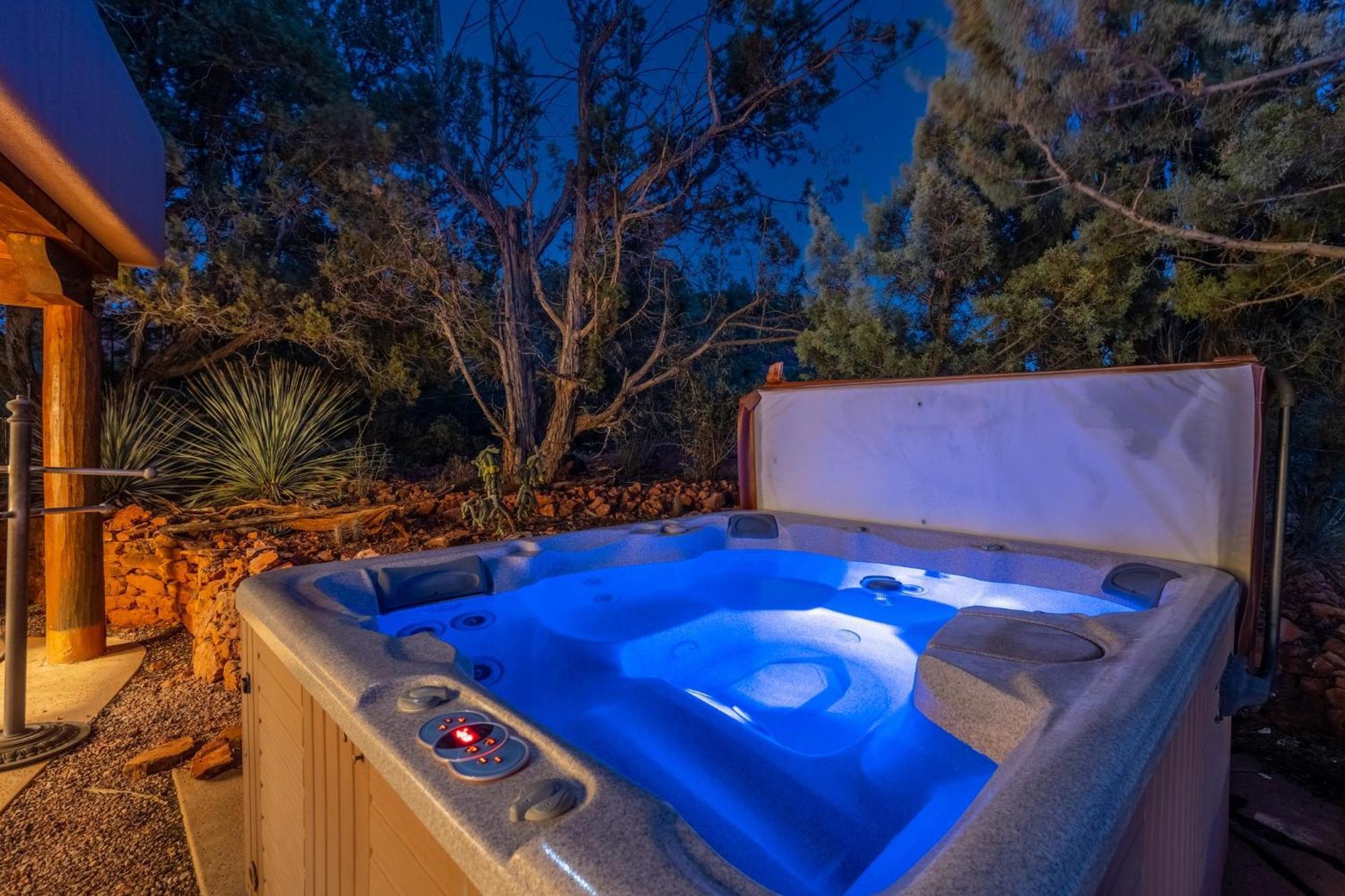 Holiday home Modern Secluded With Amazing Views Hot Tub Casita