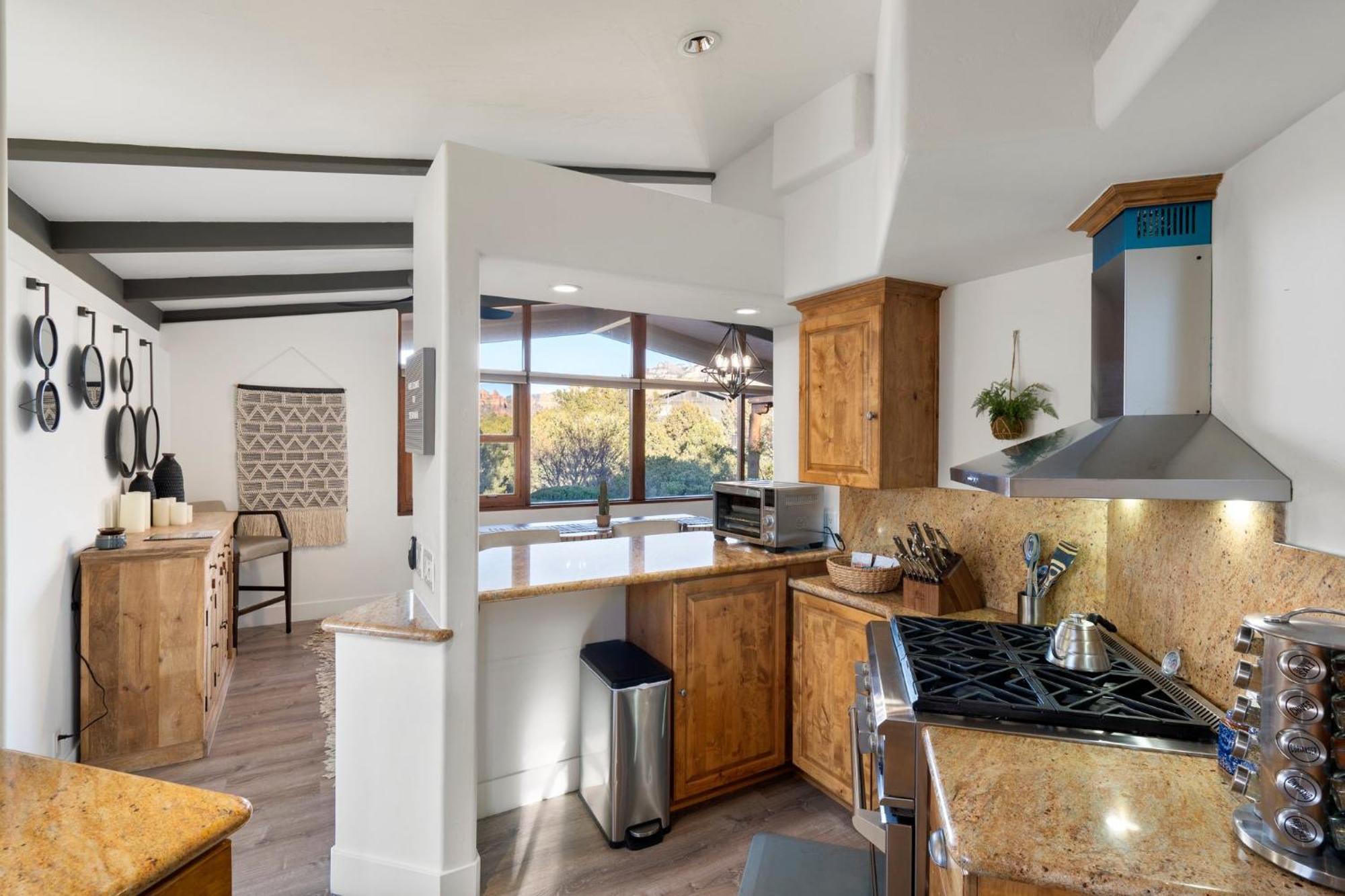 Modern Secluded With Amazing Views Hot Tub Casita Holiday home Sedona