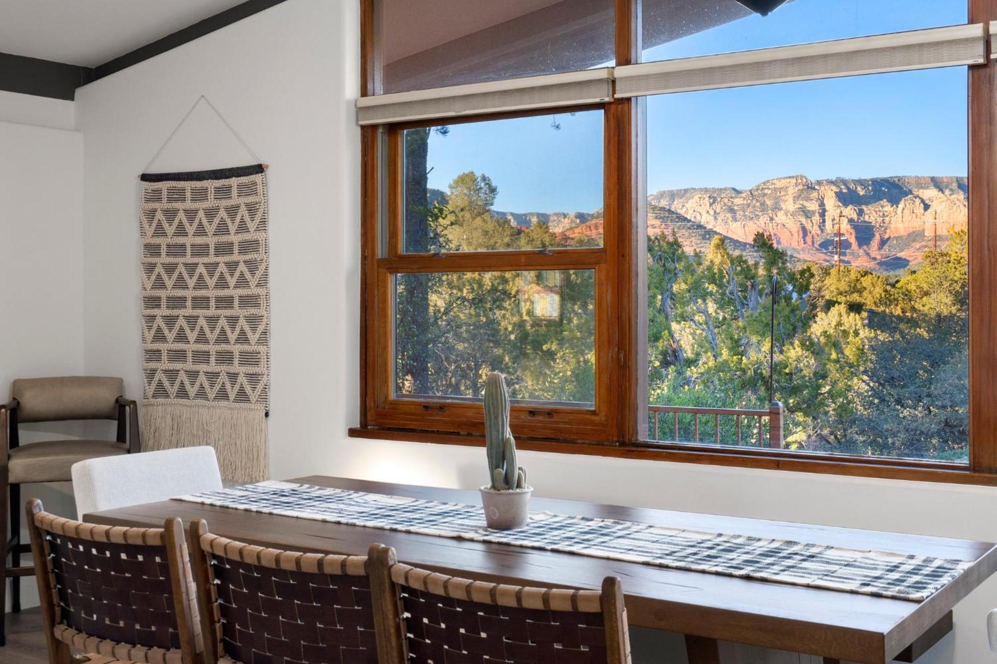Holiday home Modern Secluded With Amazing Views Hot Tub Casita *