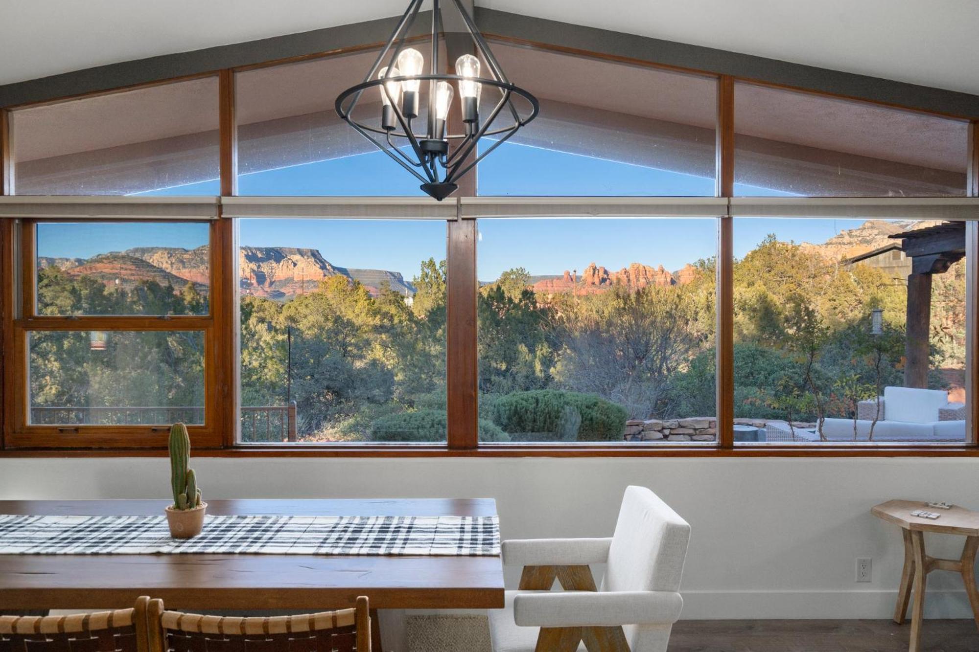Modern Secluded With Amazing Views Hot Tub Casita Holiday home Sedona