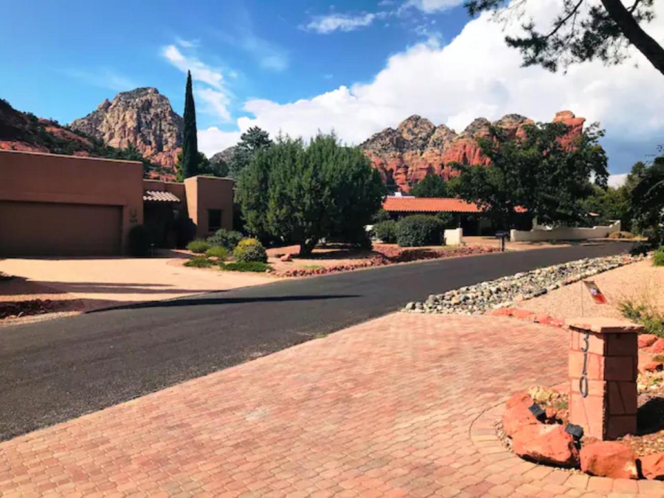 Holiday home Red Rock Escape - Cozy King Bed & Gardens, Trails, Views, Red Rock Pass Sedona
