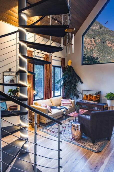 The Sol Cottage+ Hiking+creek Access+views Holiday home Sedona