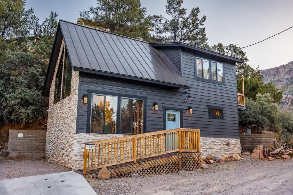 Holiday home The Sol Cottage+ Hiking+creek Access+views *