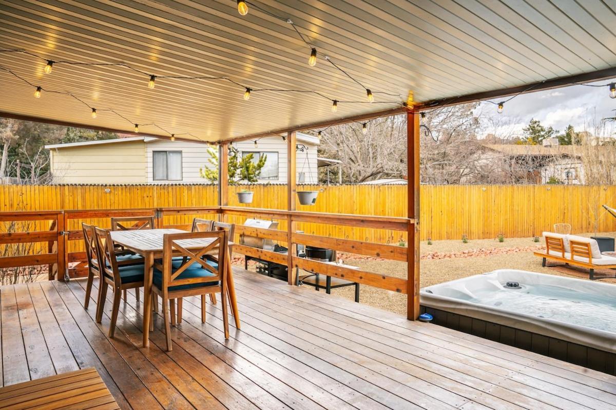 Holiday home Stunning Javelina Hideaway With Hot Tub And King Bed