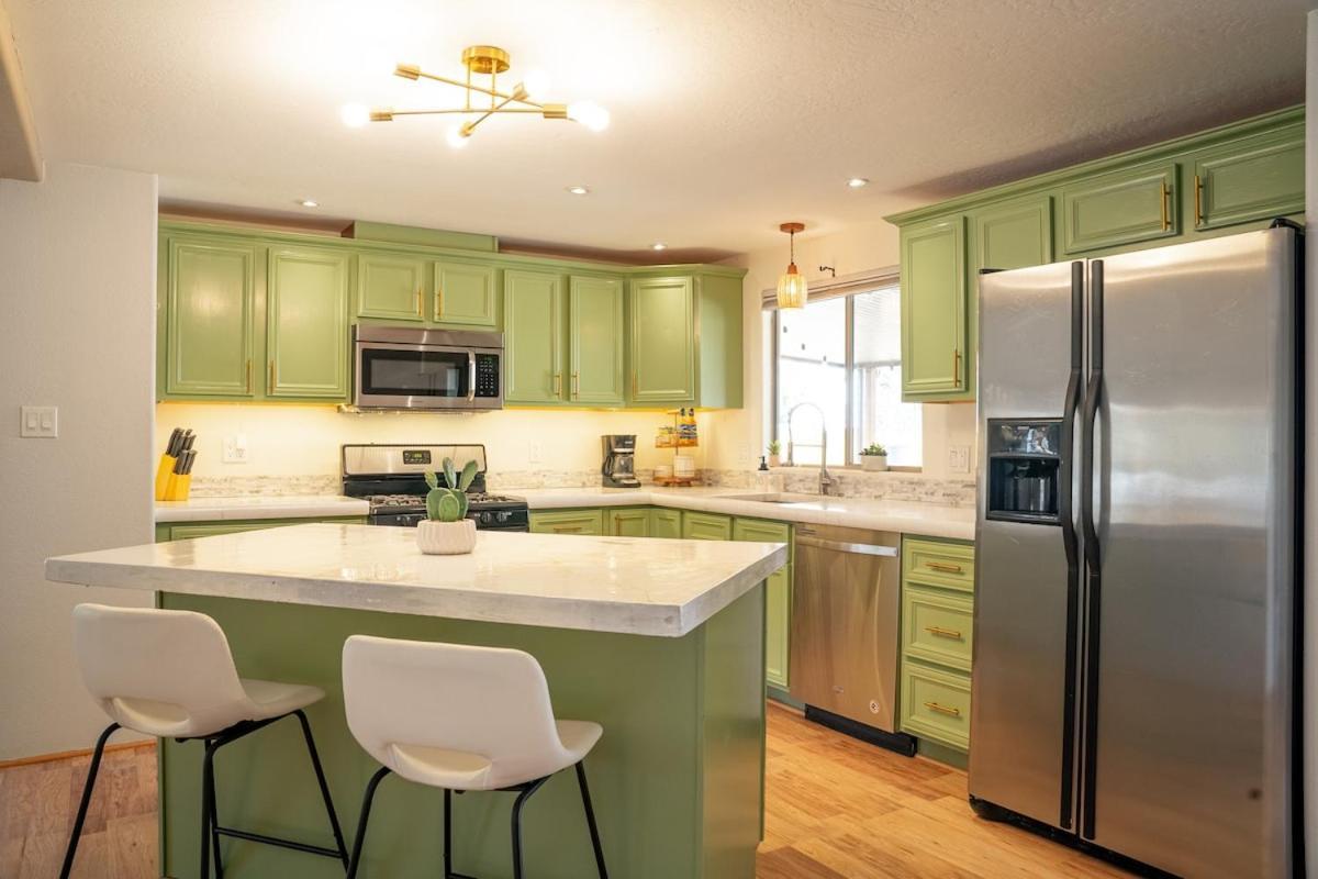 Stunning Javelina Hideaway With Hot Tub And King Bed Holiday home *