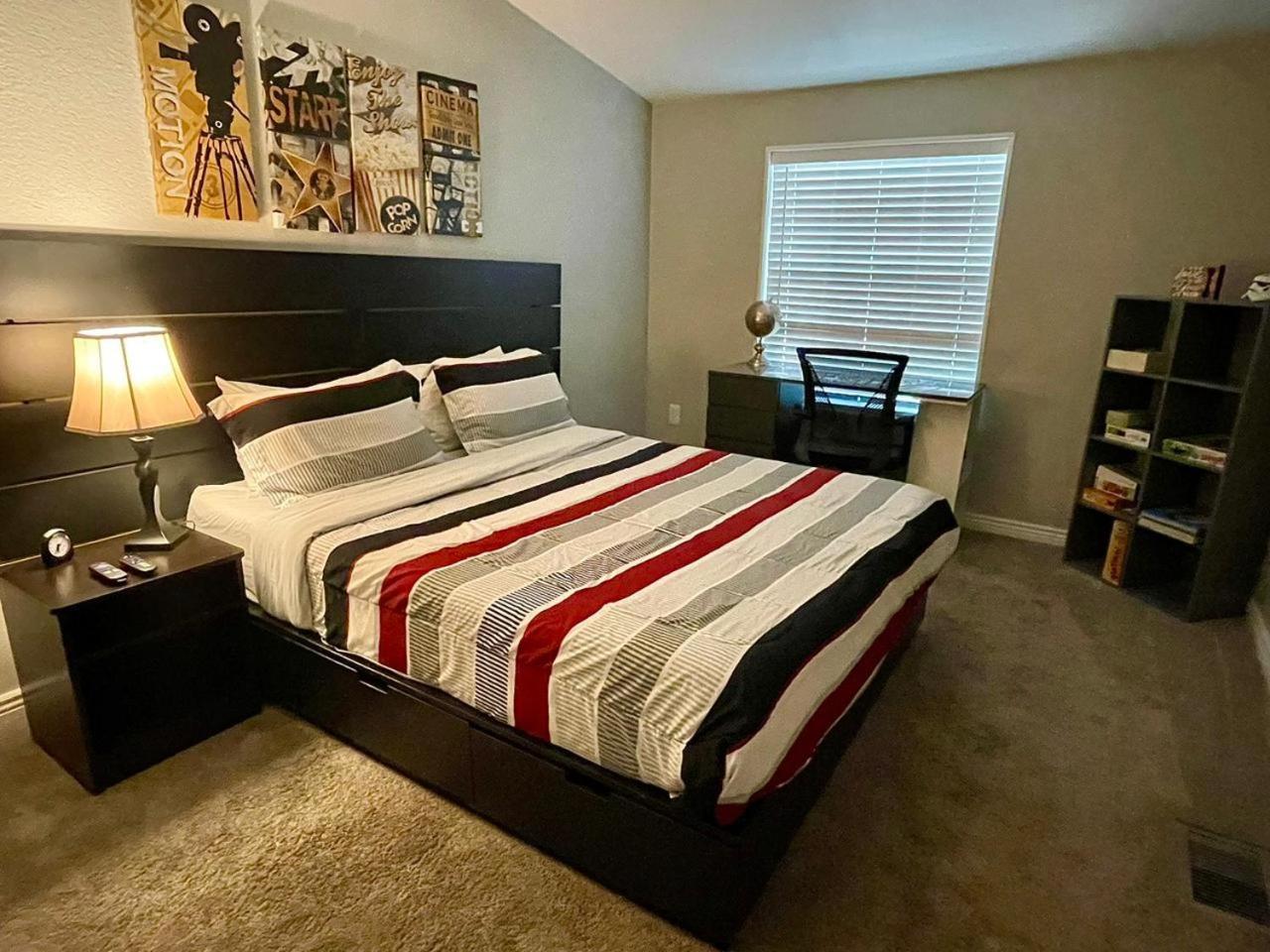 Red Rock Garden Of Paradise Pets Friendly And Hot Tub Holiday home *