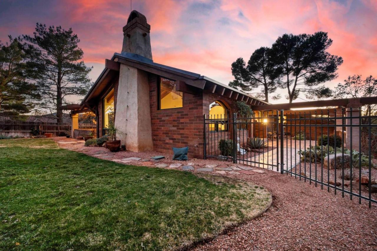 Stunning Chapel With Incredible Views Hottub Holiday home Sedona