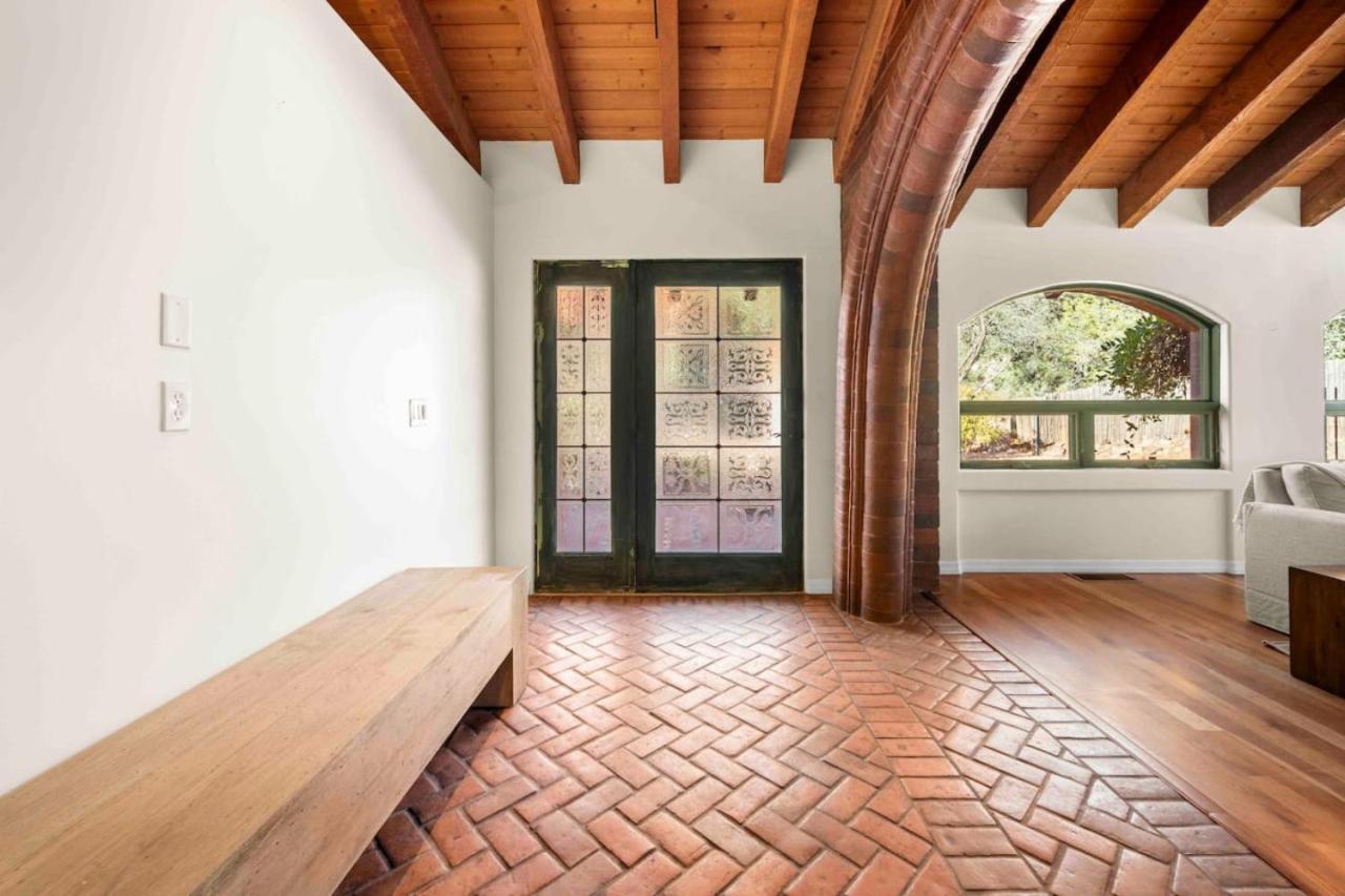 Stunning Chapel With Incredible Views Hottub
