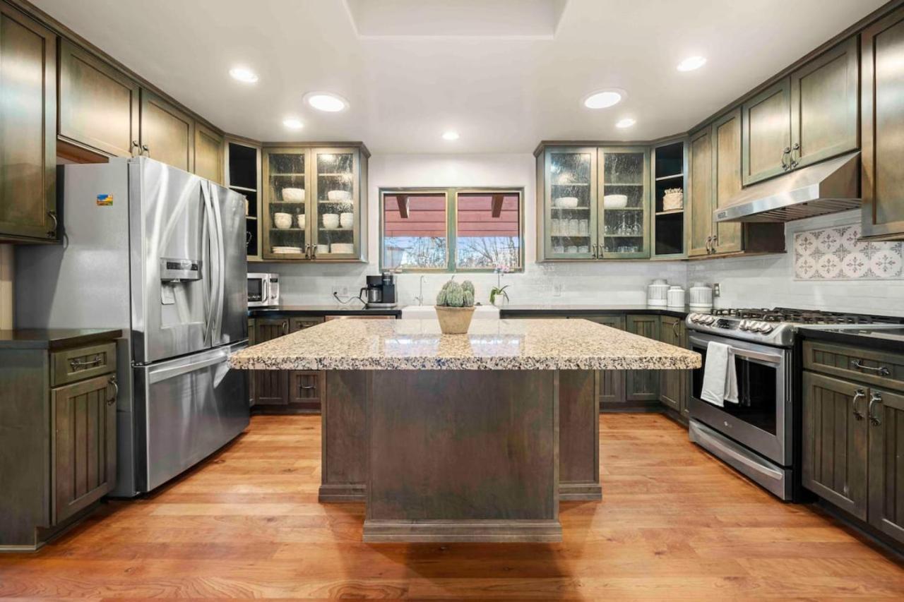 Stunning Chapel With Incredible Views Hottub Holiday home Sedona