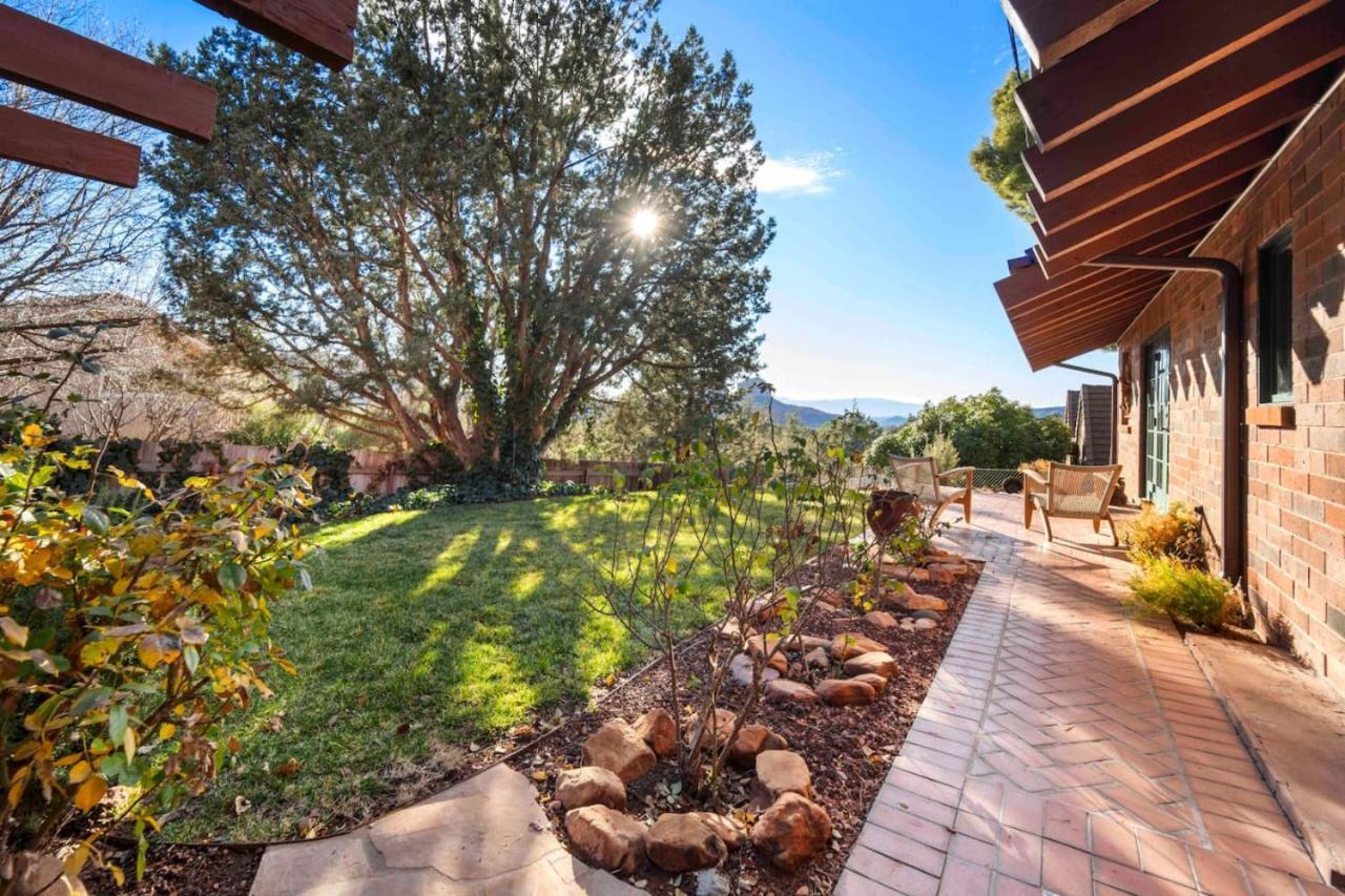 Stunning Chapel With Incredible Views Hottub Holiday home
