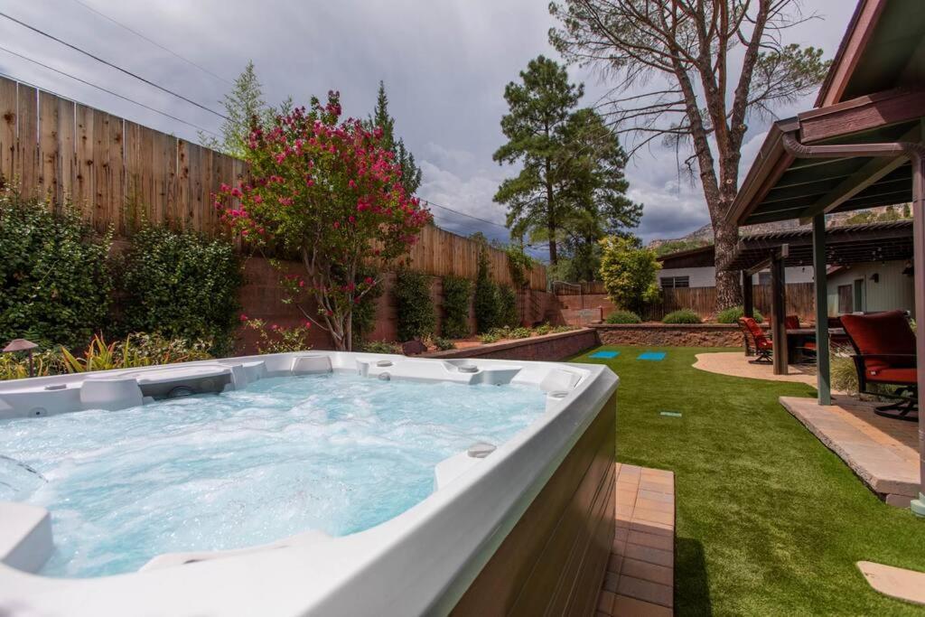 Uptown House - Hot Tub - 90 Second Walk To Main Street Holiday home Sedona