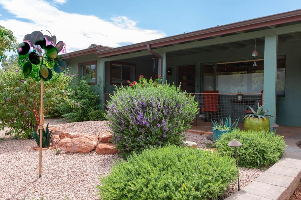 Holiday home Uptown House - Hot Tub - 90 Second Walk To Main Street