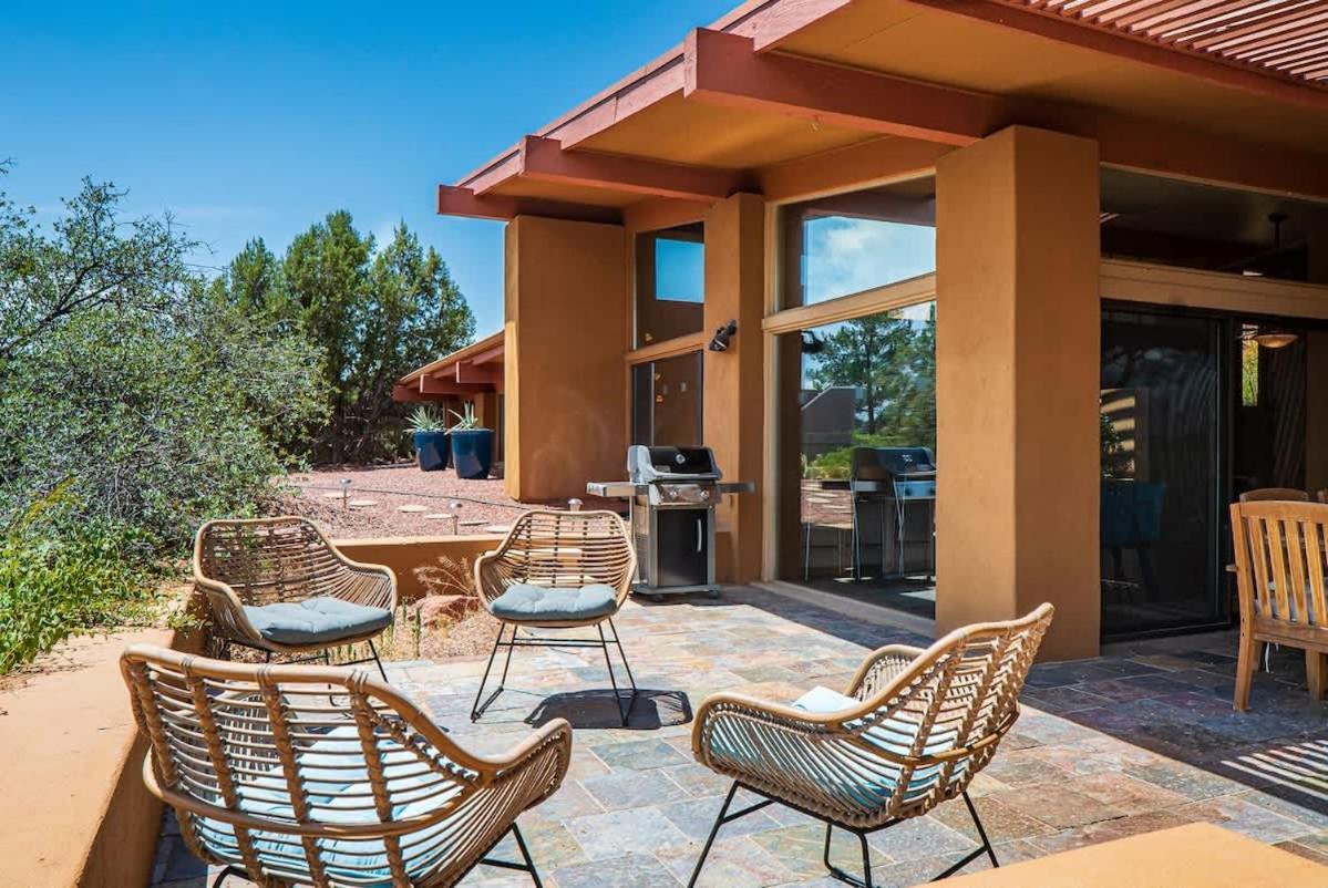 Holiday home Dreamy Design Stargaze From Hot Tub For Family *